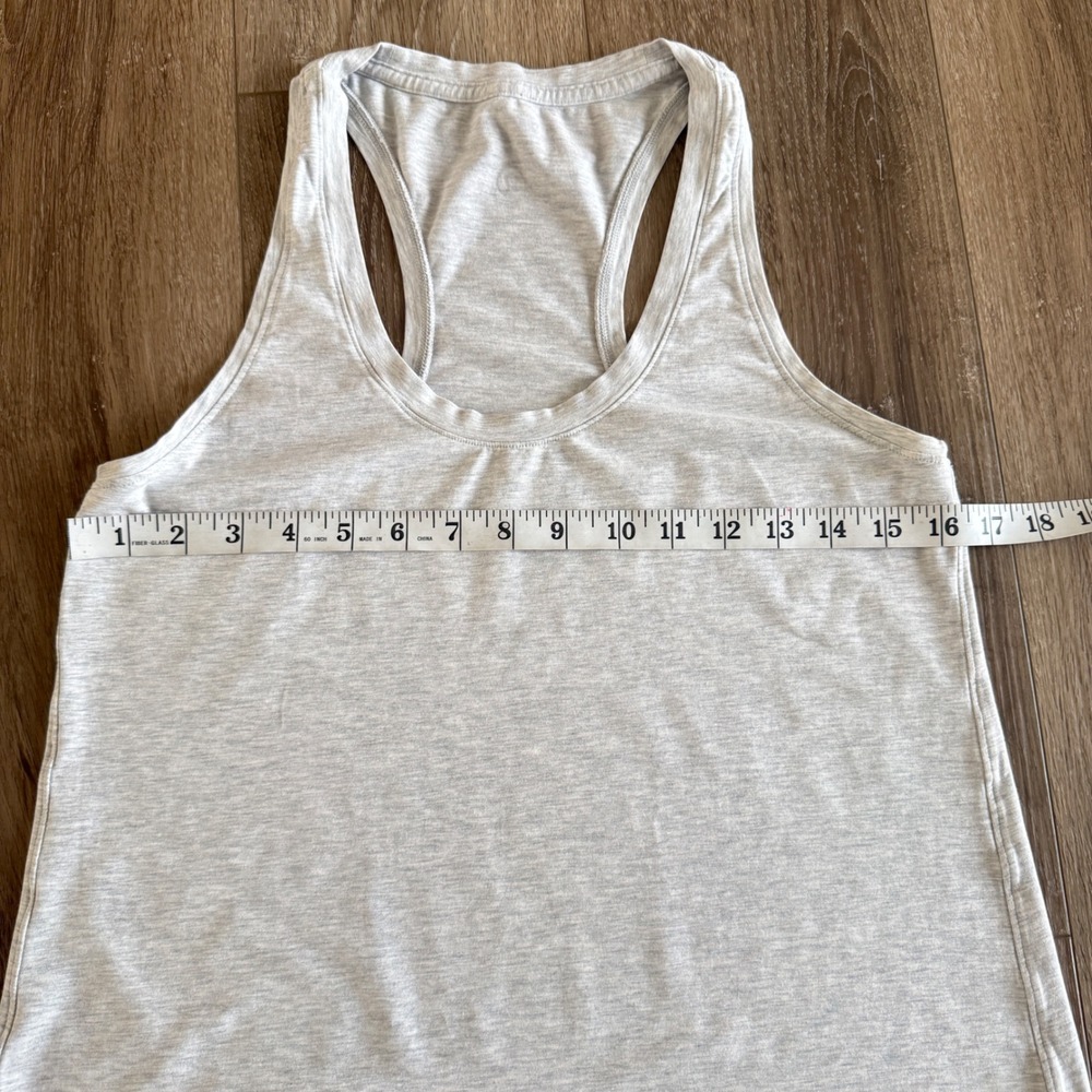 Lululemon Love Tank Top Heathered Light Grey - Size 6 - Picture 5 of 6